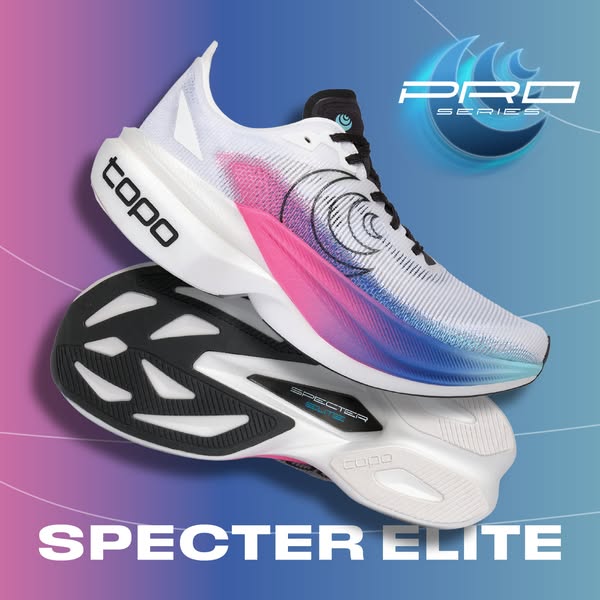 Topo Specter Elite racer in white, pink and blue with its outsole on a pink-to-blue gradient and Pro Series badge